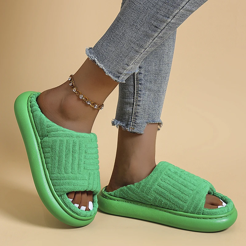 Lüks Marka Peep Toe Kalın Taban Kadın Terlik Yeşil Kadife Düz Dış Giyim Bayanlar Slaytlar Yaz Sonbahar Flip Flop Kadın