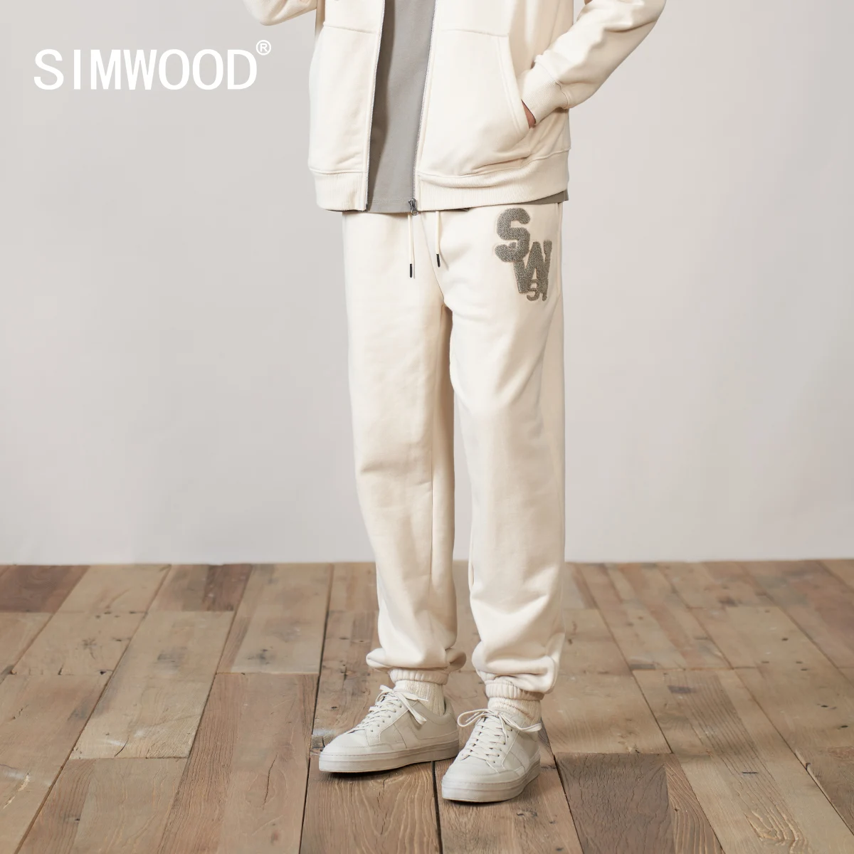 SIMWOOD 2022 Sonbahar Kış Yeni Sıcak Polar koşucu pantolonu Mektup Nakış Gevşek Eşofman İpli Pantolon SK220885