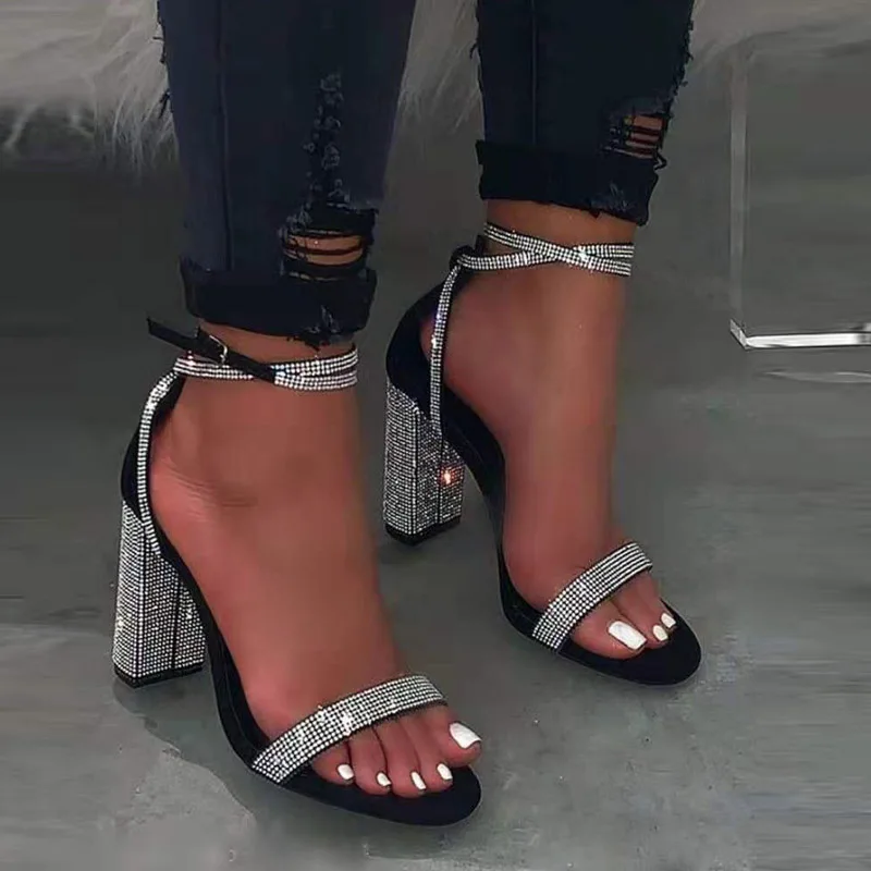 2022 Yeni Yaz Kadın Sandalet Rhinestones Burnu açık Yüksek Topuk Sandalias Seksi Ziyafet Pompaları kadın Kare Topuklu Ayakkabılar WSH4602
