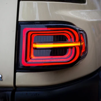LED Arka Koşu İşık + Fren Lambası + Dinamik Dönüş Sinyali Araba LED arka lambası Arka Lambası Toyota FJ Cruiser 2007 - 2022 İçin