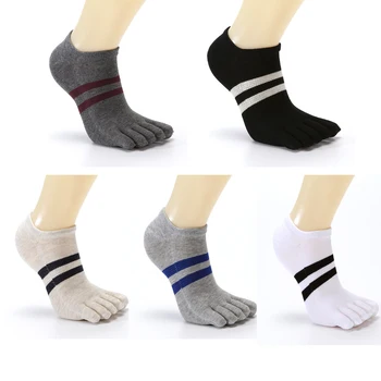 Erkek Kısa Beş Parmak Tekne Çorap Pamuk Çizgili Bölünmüş Ayak Görünmez Çorap Nefes Anti Sürtünme No Show Ayak Bileği Çorap Ayak Parmakları ile