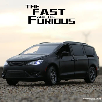 1:32 Chrysler Pacifica Van MVP Alaşım Araba Modeli Diecast Oyuncak Araç Yüksek Simülasyon oyuncak arabalar Çocuklar Çocuklar İçin Noel Hediyeleri
