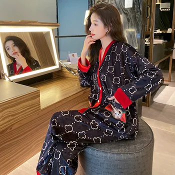 QSROCIO kadın Pijama Seti Kadife Lüks Sevimli Ayı Baskı Pijama Rahat Gecelik Moda V Yaka Kıyafeti Pijama Femme Petite 1